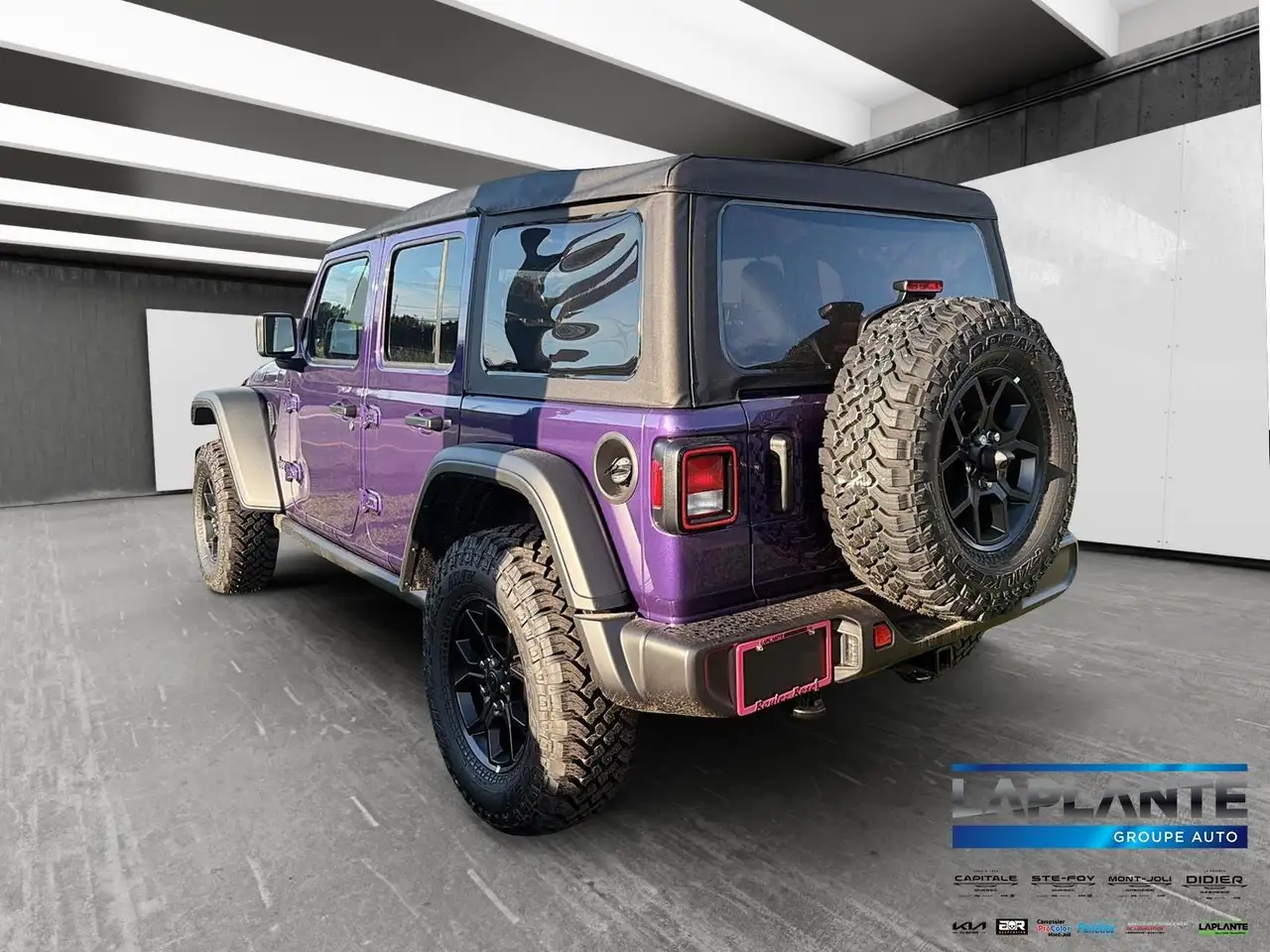 Jeep Wrangler photo Jeep Wrangler