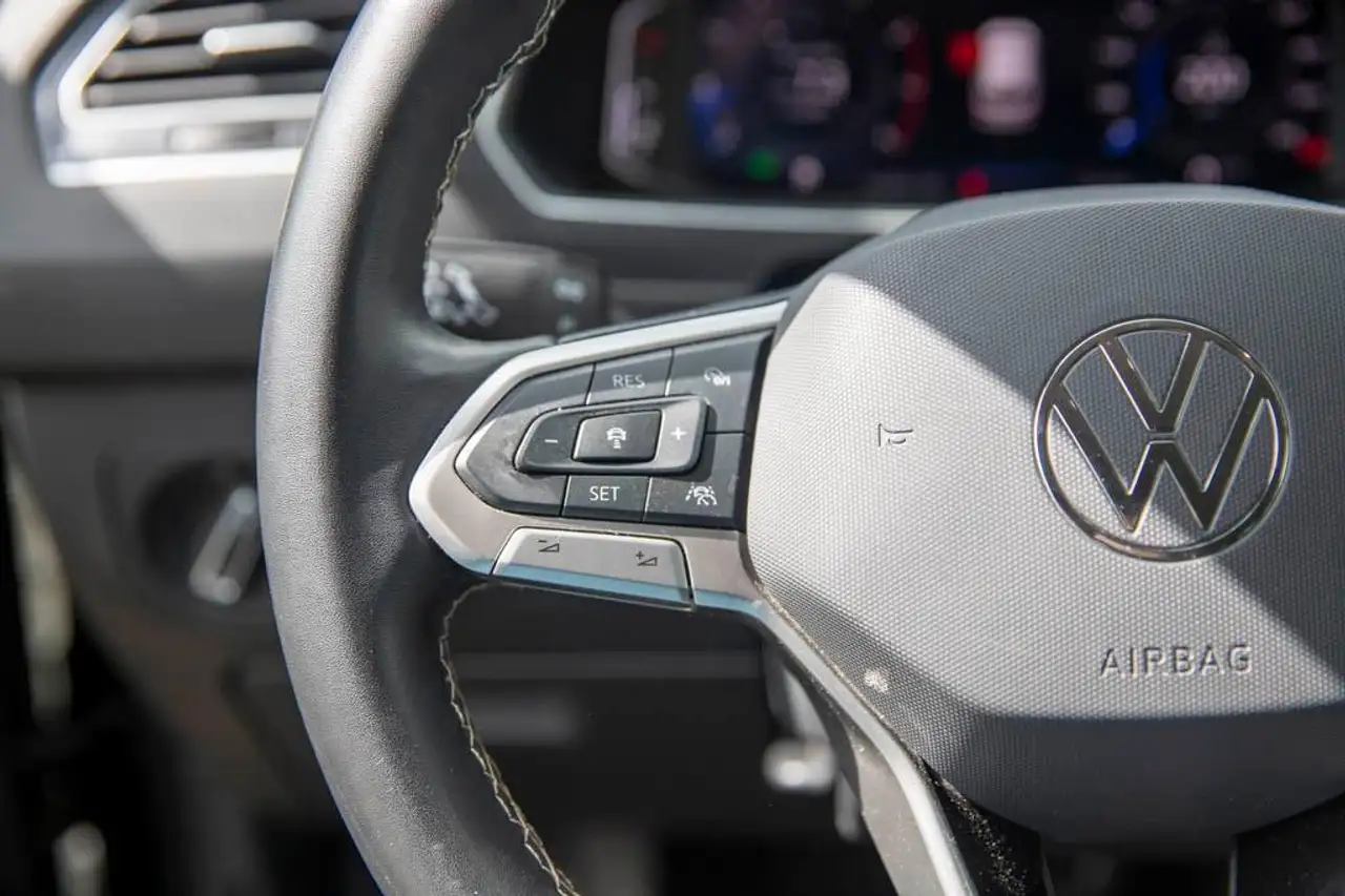 Volkswagen Tiguan снимка Volkswagen Tiguan