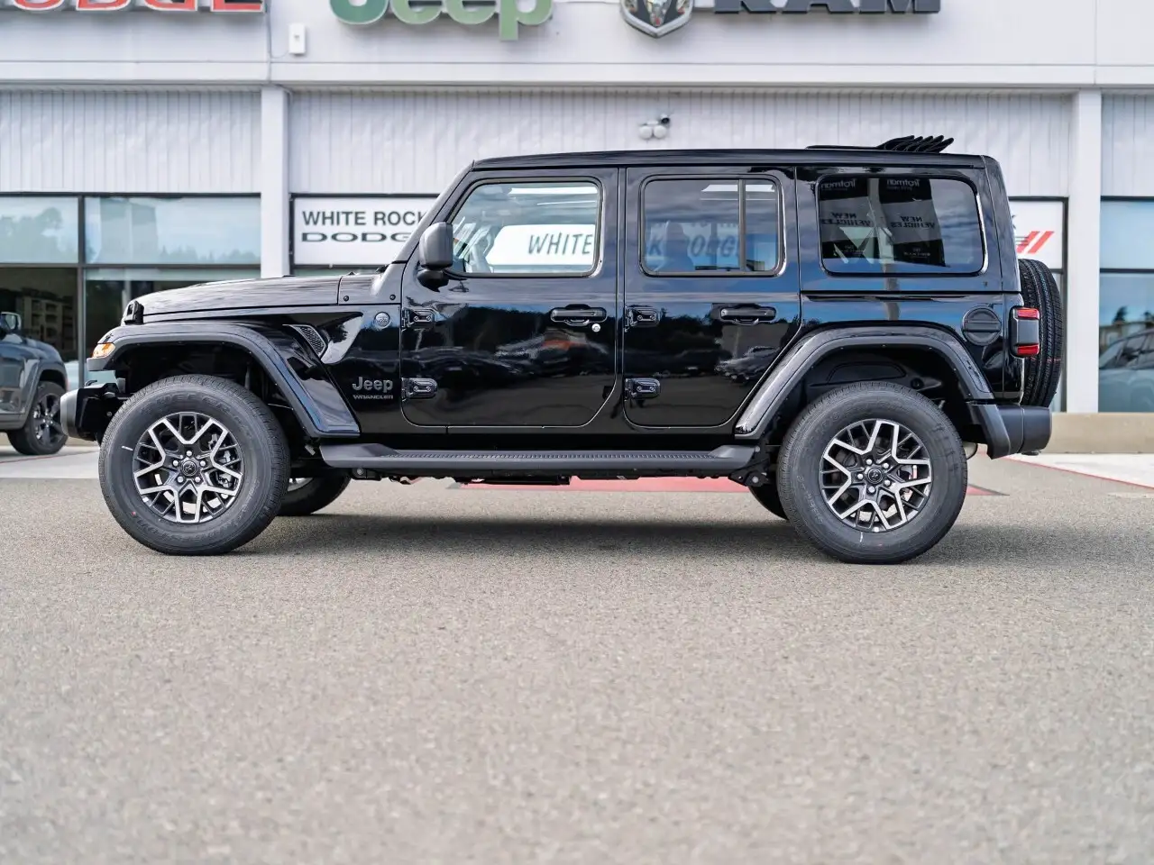 Jeep Wrangler снимка Jeep Wrangler