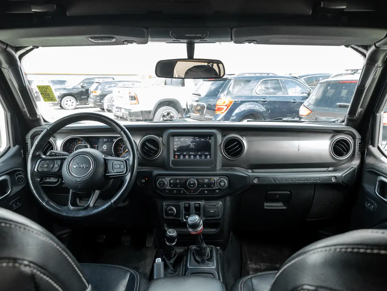 Jeep Wrangler снимка Jeep Wrangler