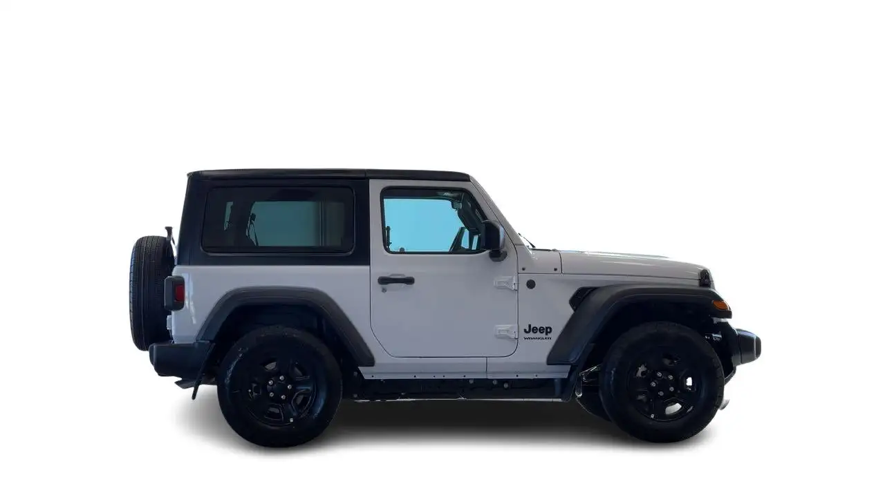 Jeep Wrangler photo Jeep Wrangler