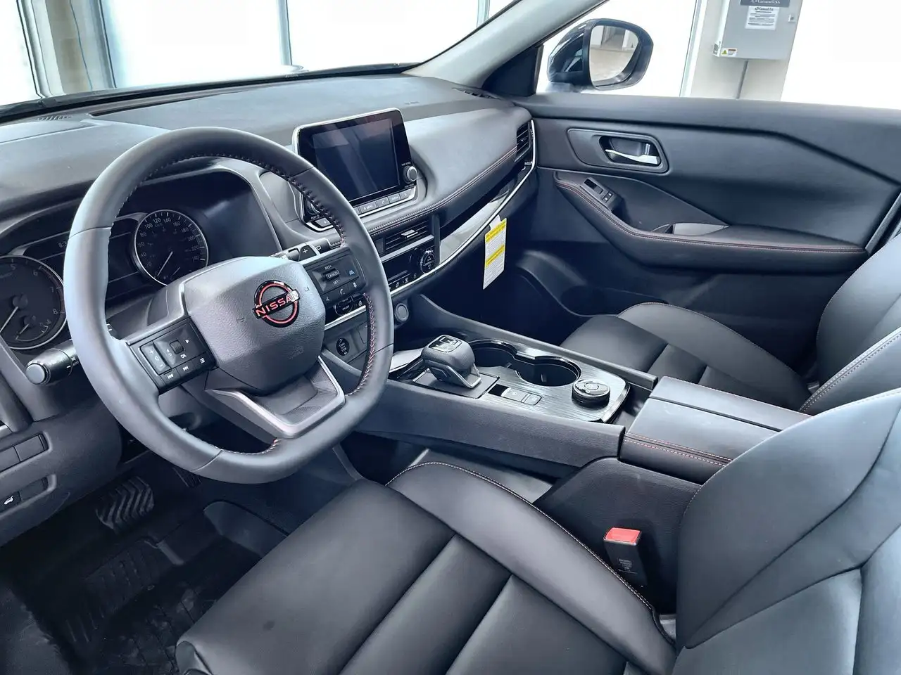 Nissan Rogue fotografie Nissan Rogue
