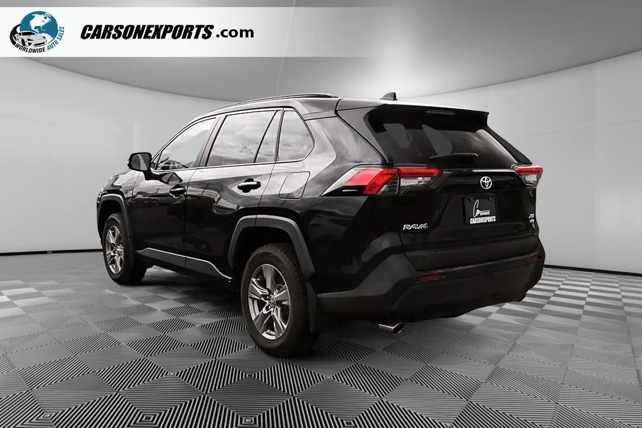 Toyota RAV 4 снимка Toyota RAV 4