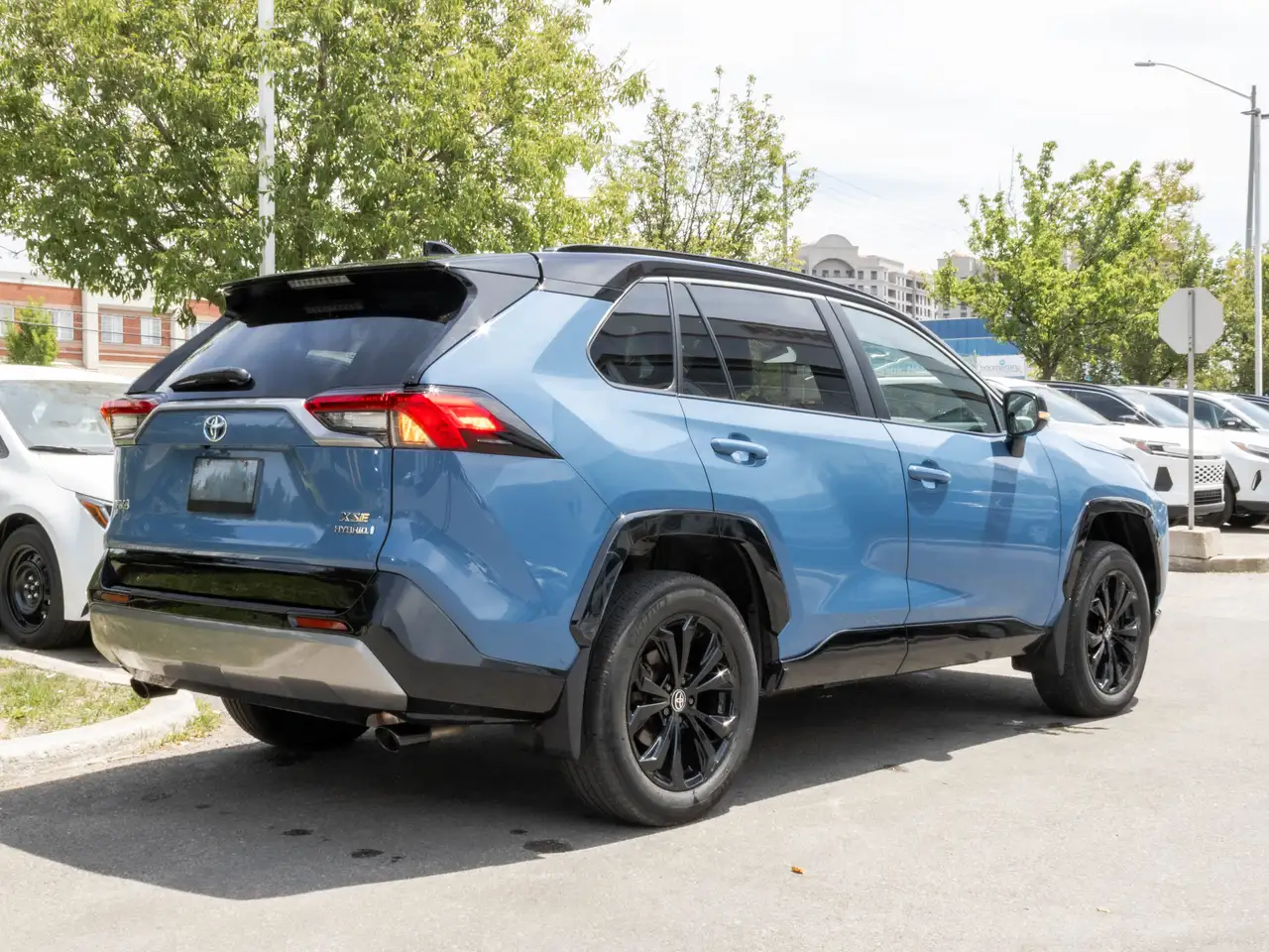 Toyota RAV 4 photo Toyota RAV 4