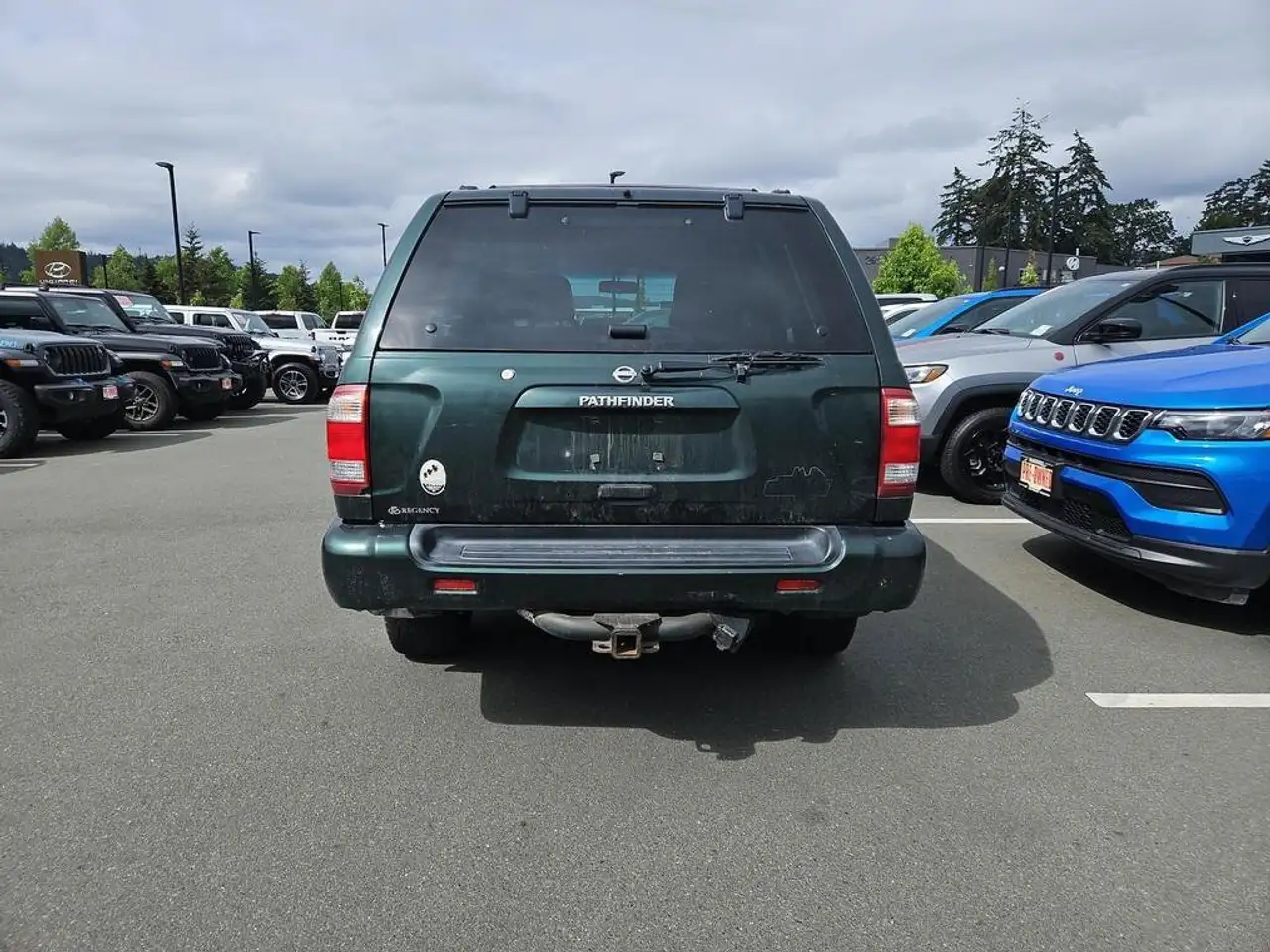 Nissan Pathfinder photo Nissan Pathfinder