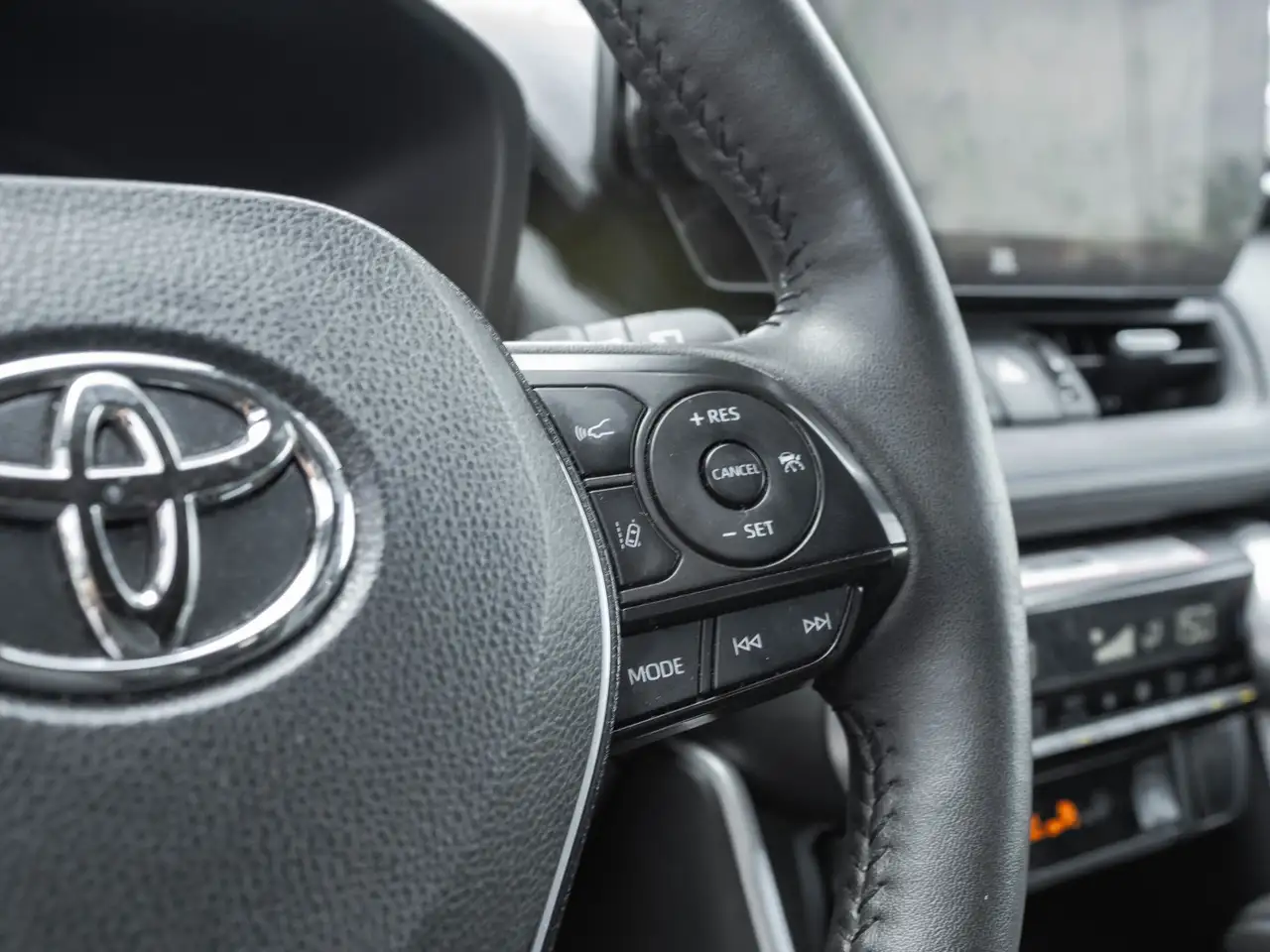 Toyota RAV 4 photo Toyota RAV 4