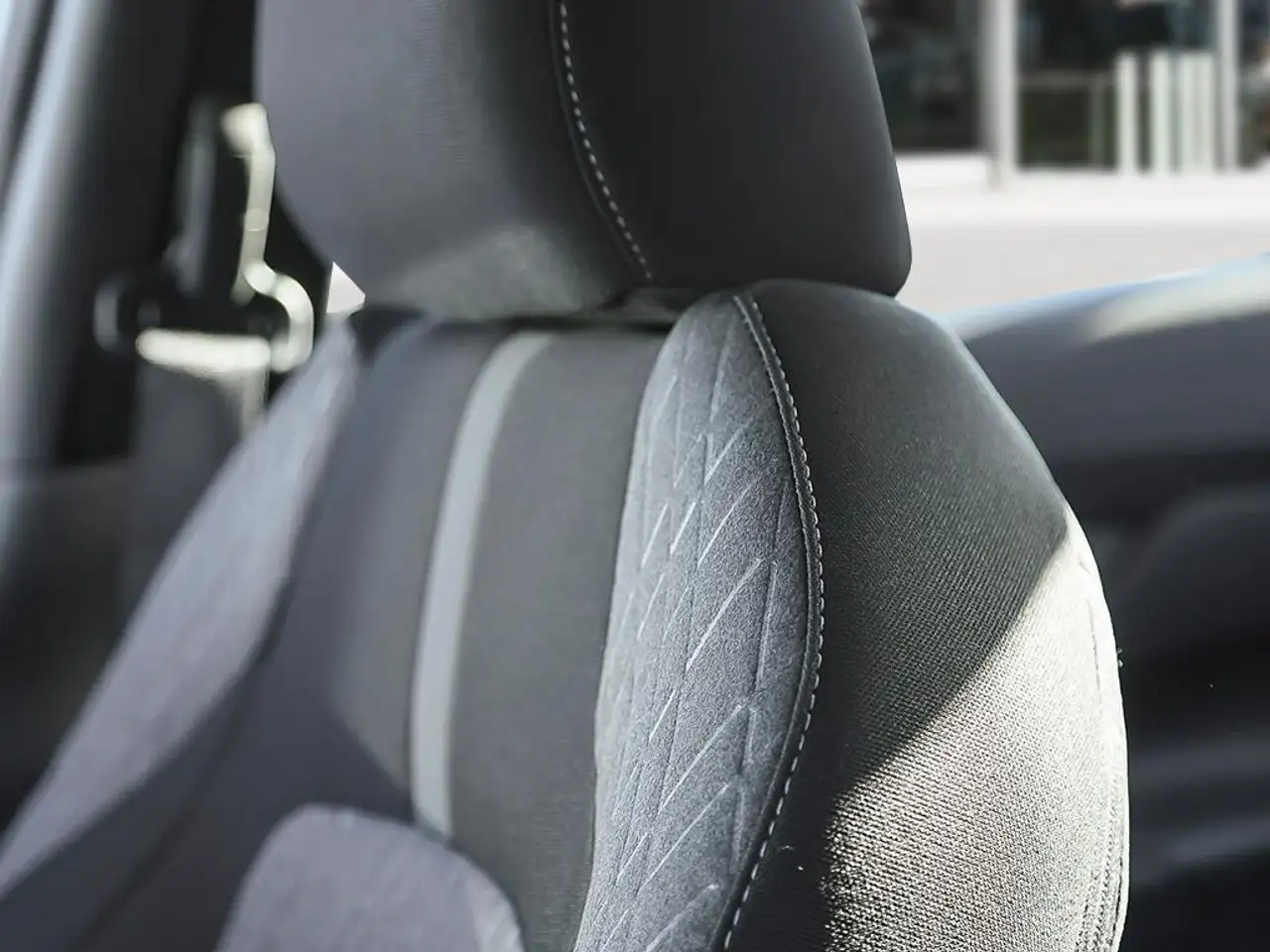 Nissan Sentra fotografie Nissan Sentra