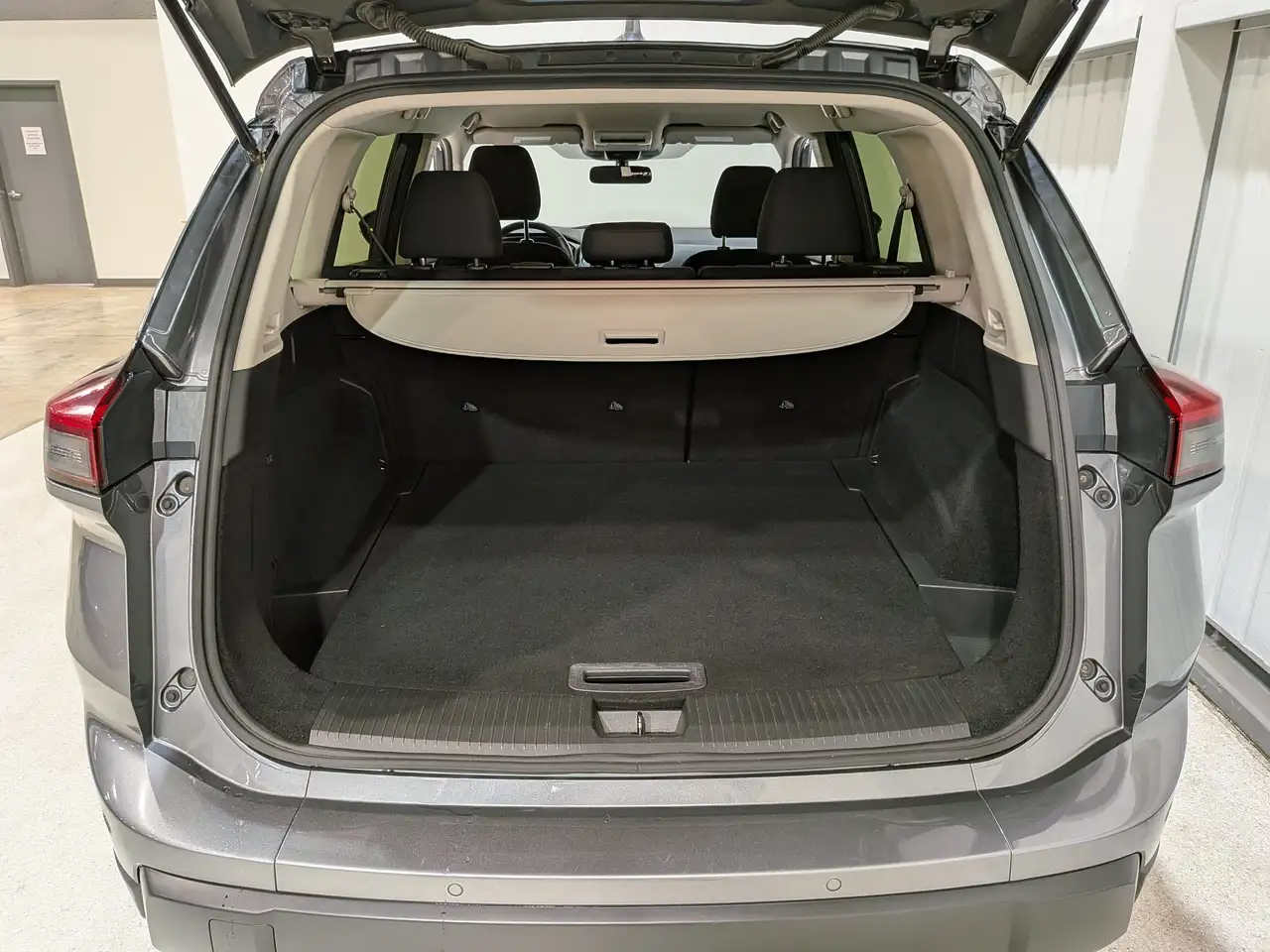 Nissan Rogue photo Nissan Rogue