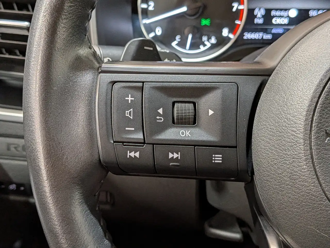 Nissan Rogue photo Nissan Rogue