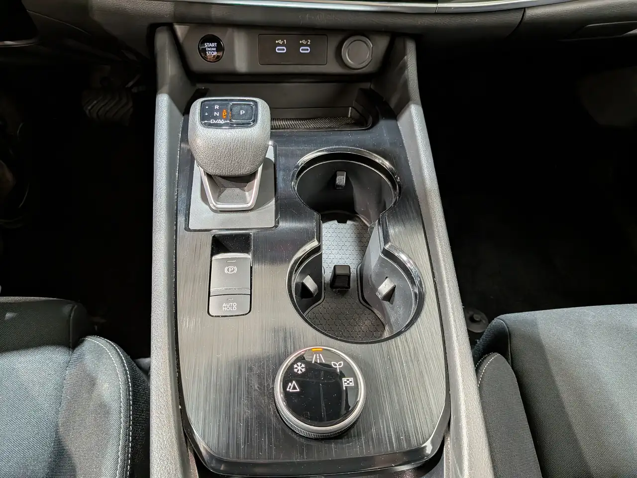 Nissan Rogue photo Nissan Rogue