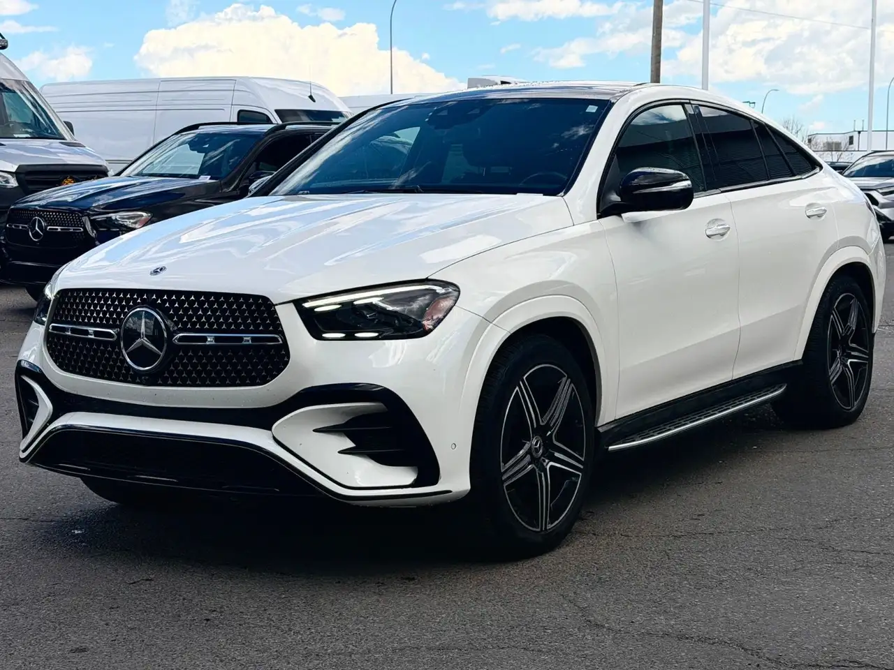 Mercedes-Benz GLE снимка Mercedes-Benz GLE