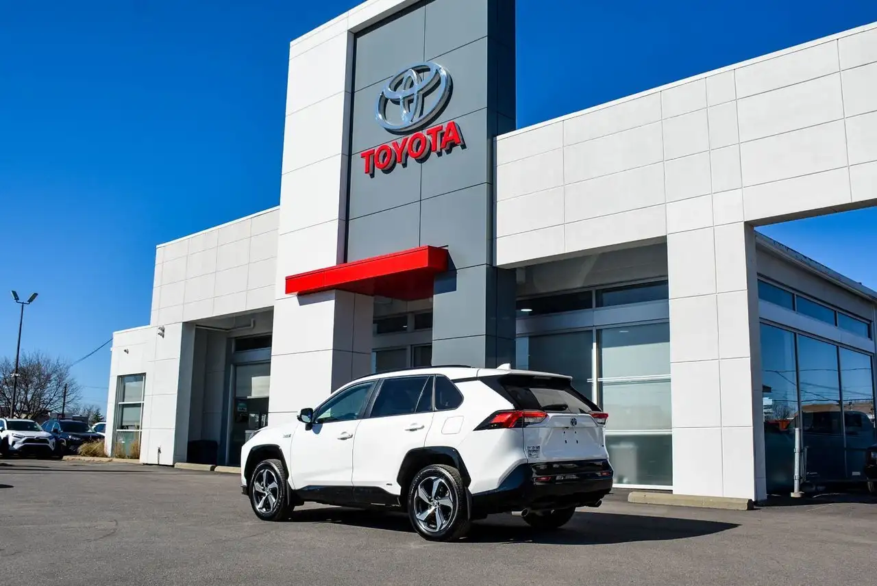 Toyota RAV 4 Prime снимка Toyota RAV 4 Prime