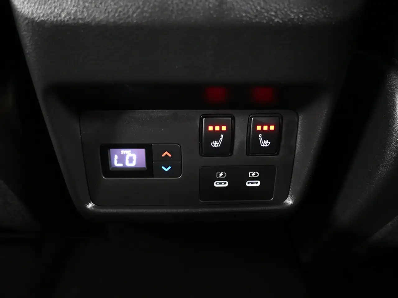 Nissan Rogue fotografie Nissan Rogue