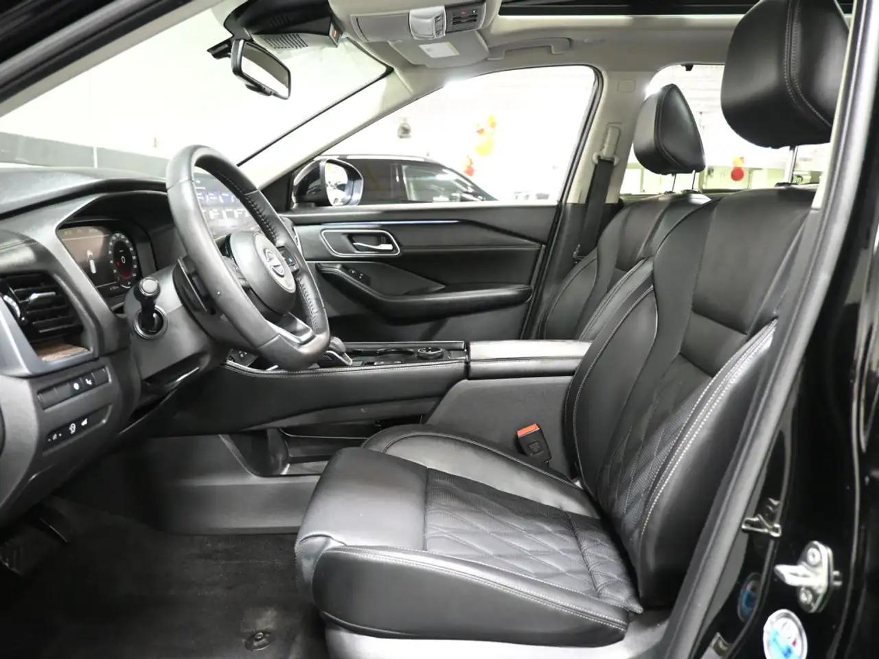Nissan Rogue fotografie Nissan Rogue