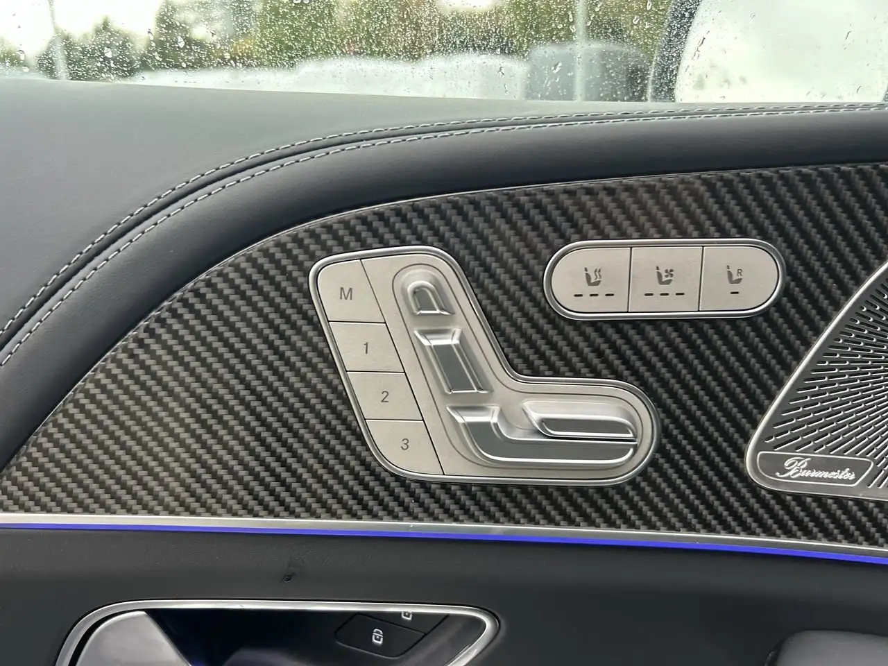 Mercedes-Benz GLE photo Mercedes-Benz GLE