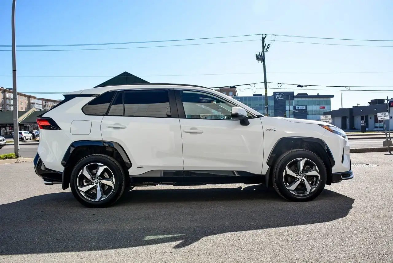 Toyota RAV 4 Prime снимка Toyota RAV 4 Prime