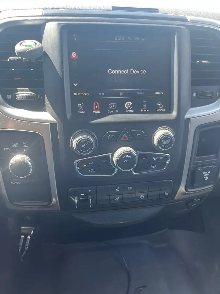 RAM 1500 снимка RAM 1500