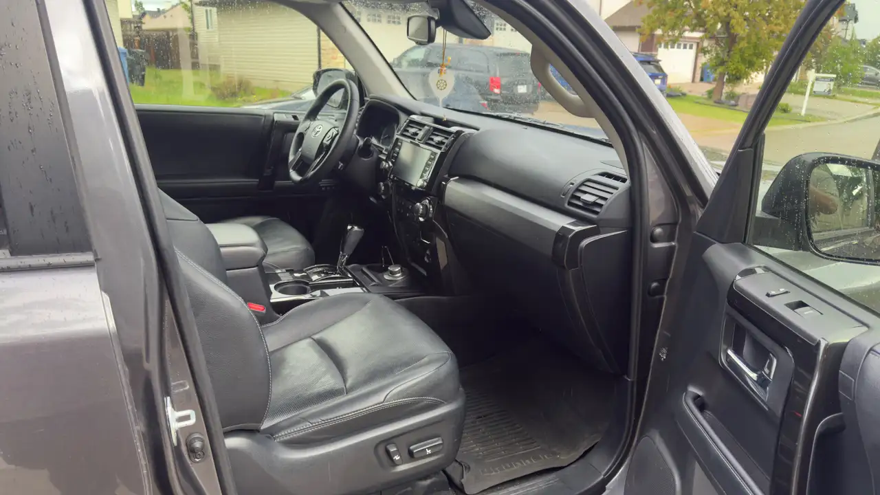 Toyota 4-Runner photo Toyota 4-Runner