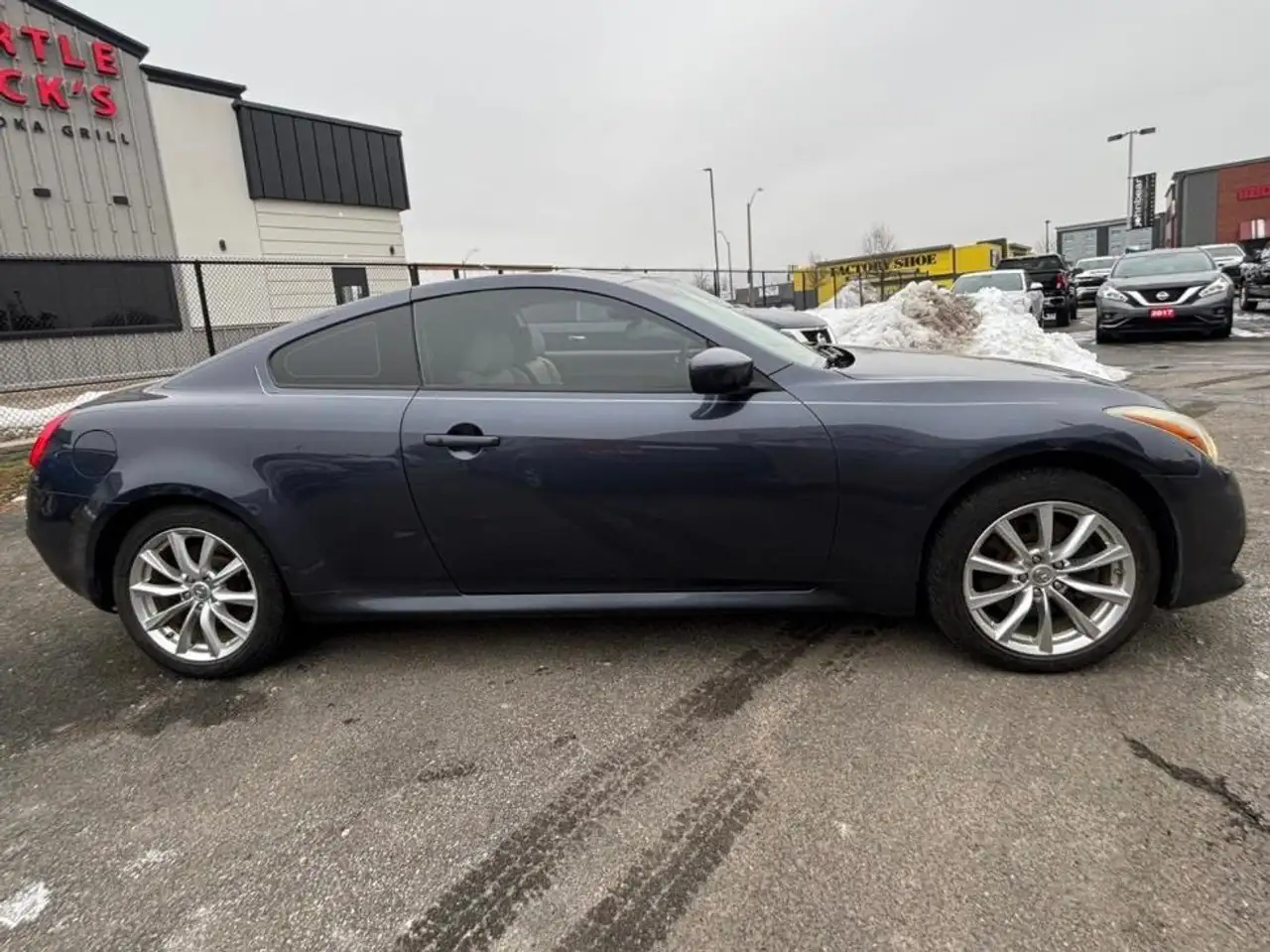Infiniti G photo Infiniti G