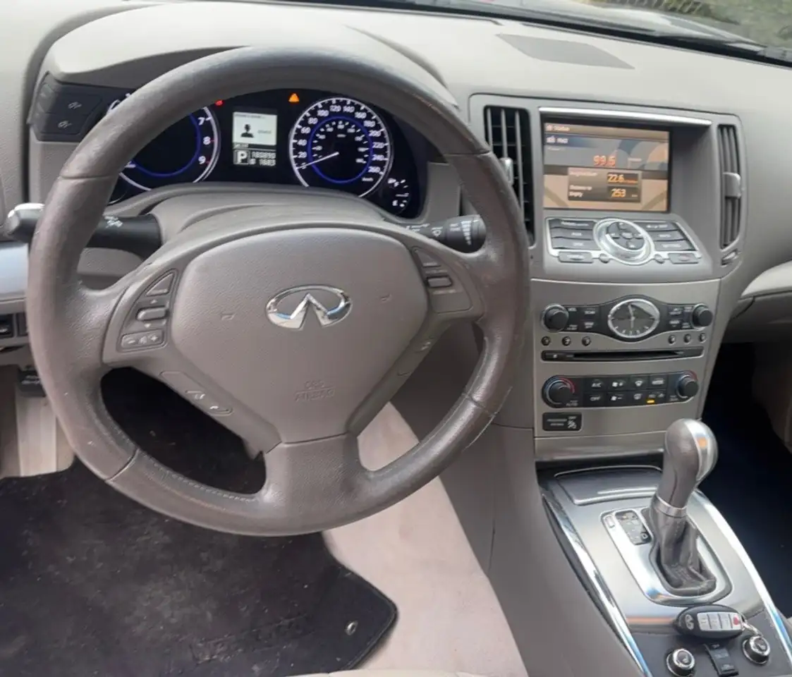 Infiniti G photo Infiniti G