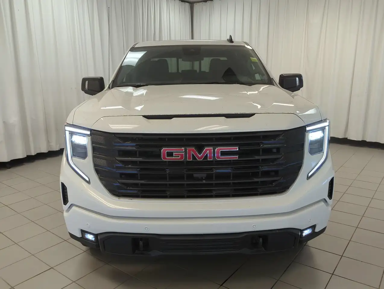 GMC Sierra 1500 fotografie GMC Sierra 1500
