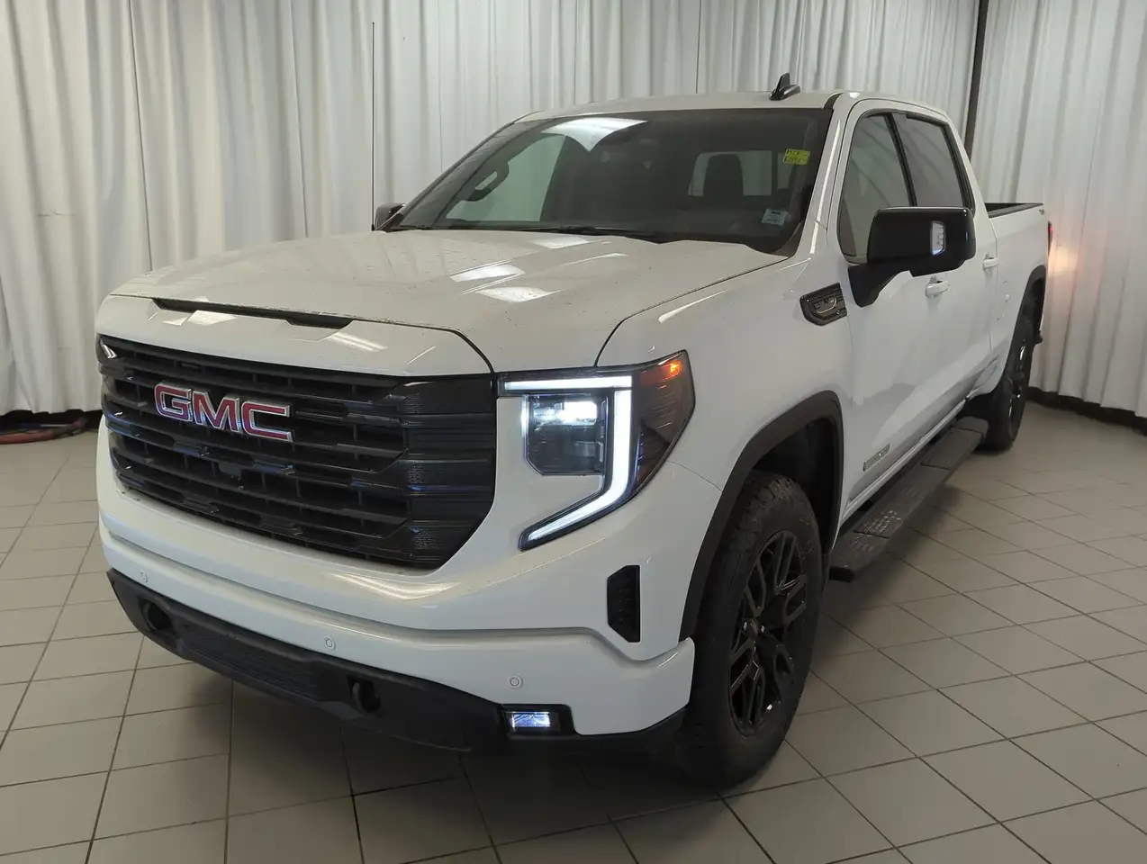 GMC Sierra 1500 fotografie GMC Sierra 1500