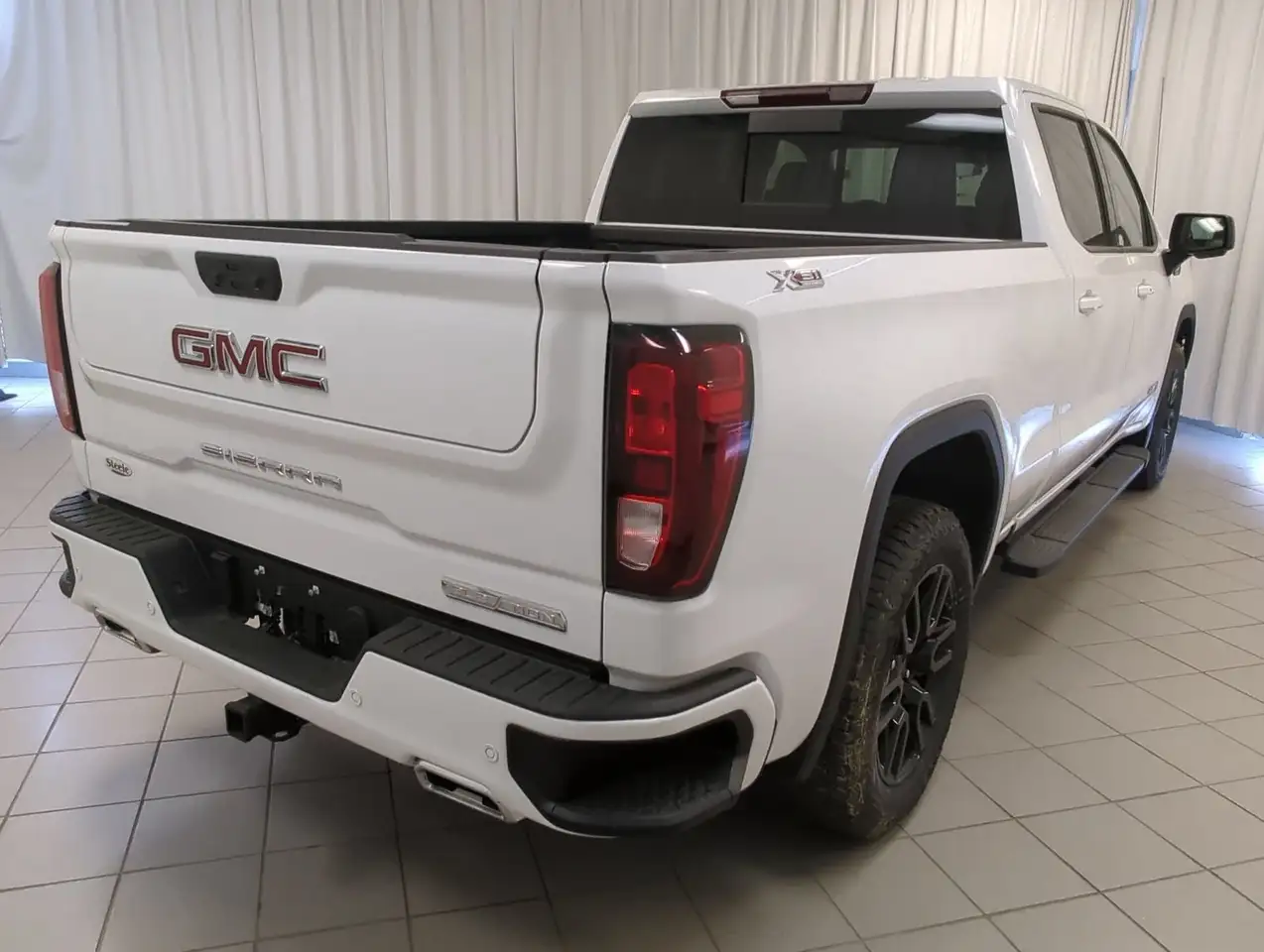 GMC Sierra 1500 fotografie GMC Sierra 1500
