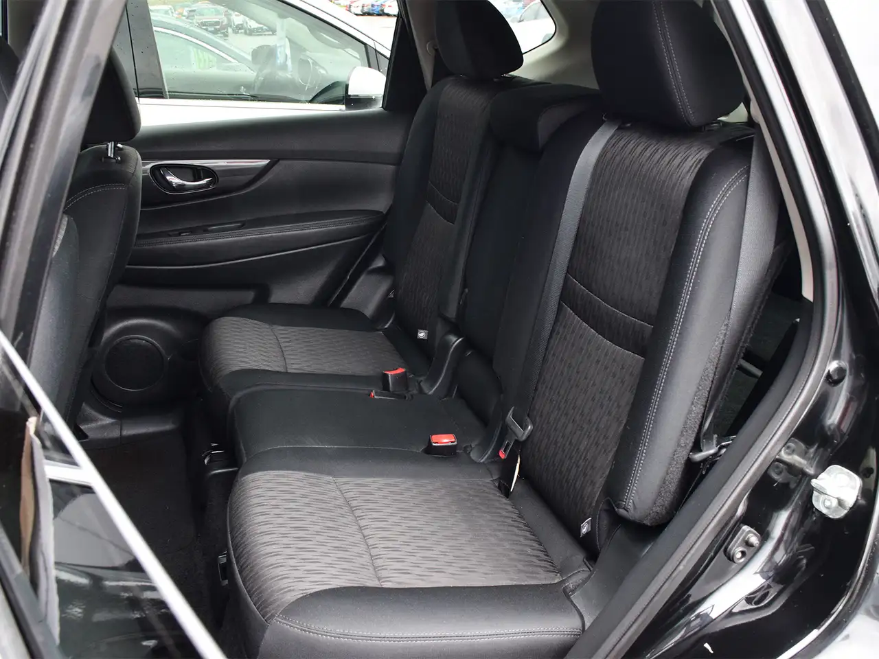 Nissan Rogue photo Nissan Rogue