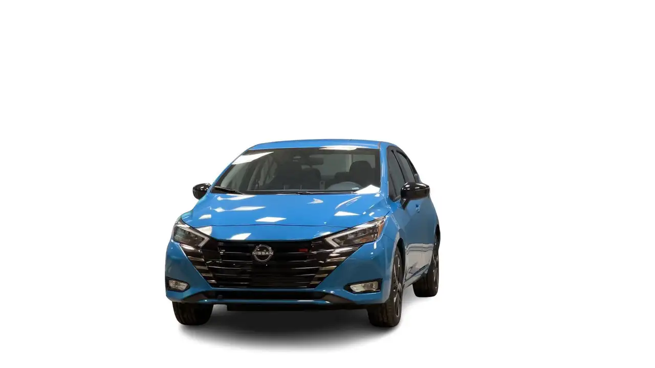 Nissan Versa снимка Nissan Versa