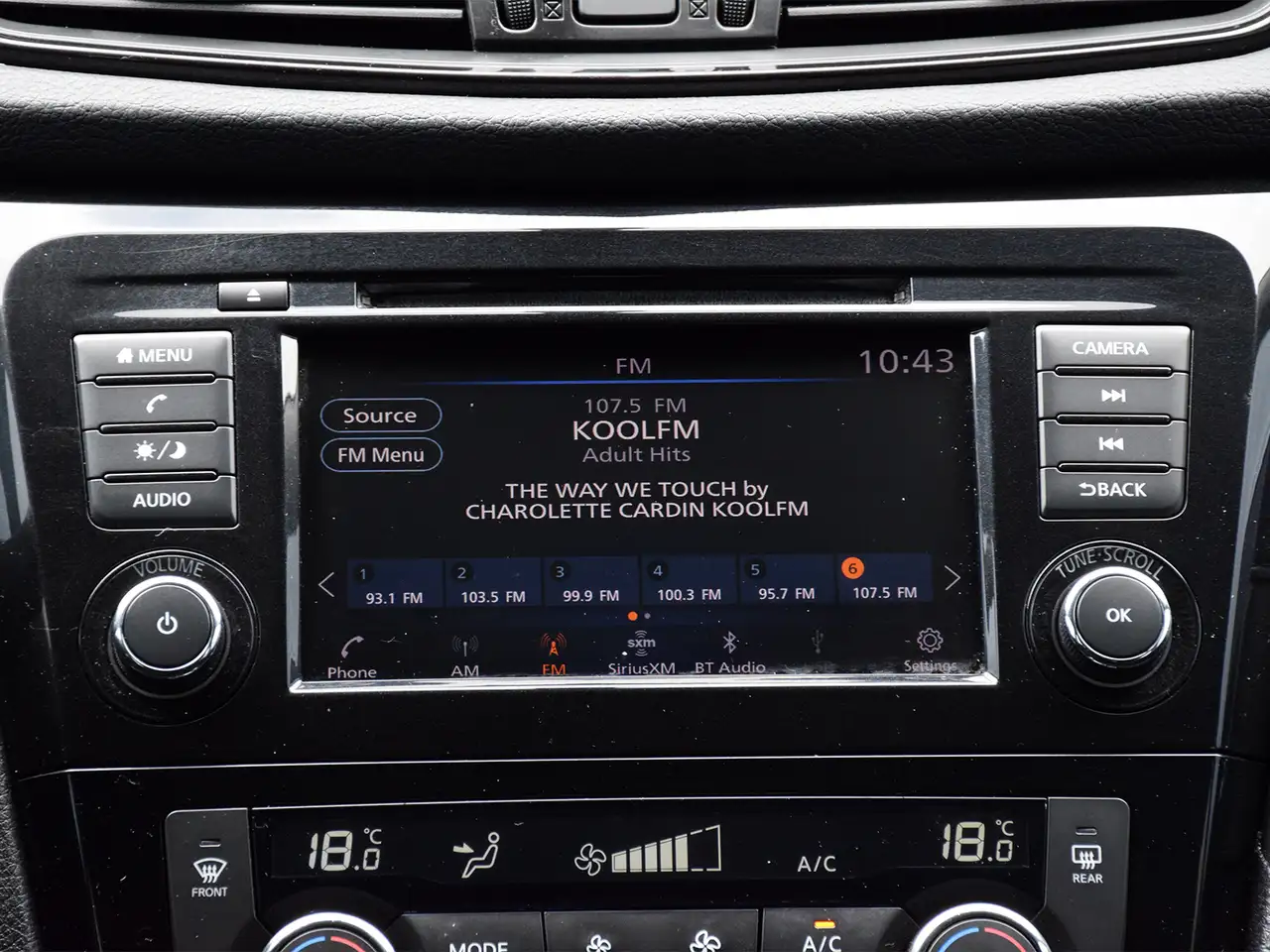 Nissan Rogue photo Nissan Rogue