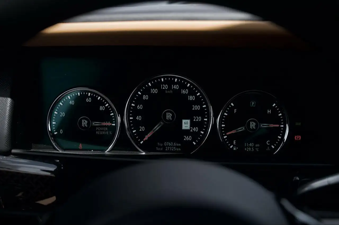 Rolls-Royce Cullinan снимка Rolls-Royce Cullinan