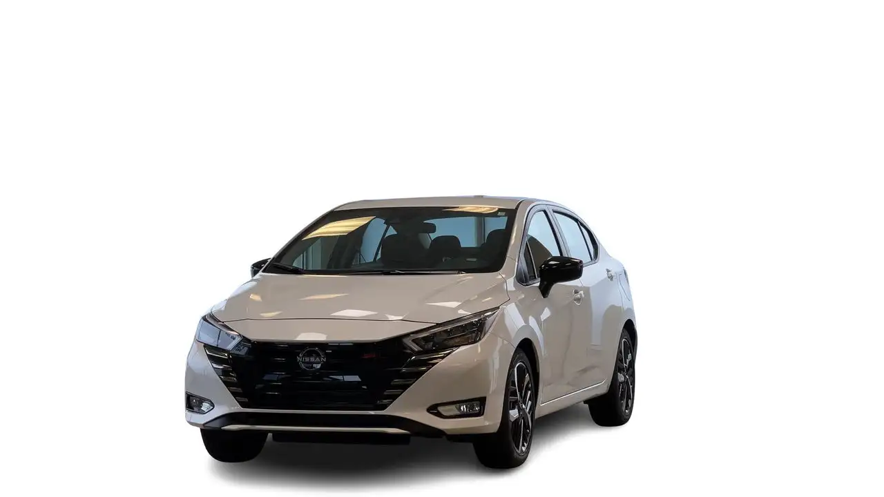 Nissan Versa fotografie Nissan Versa