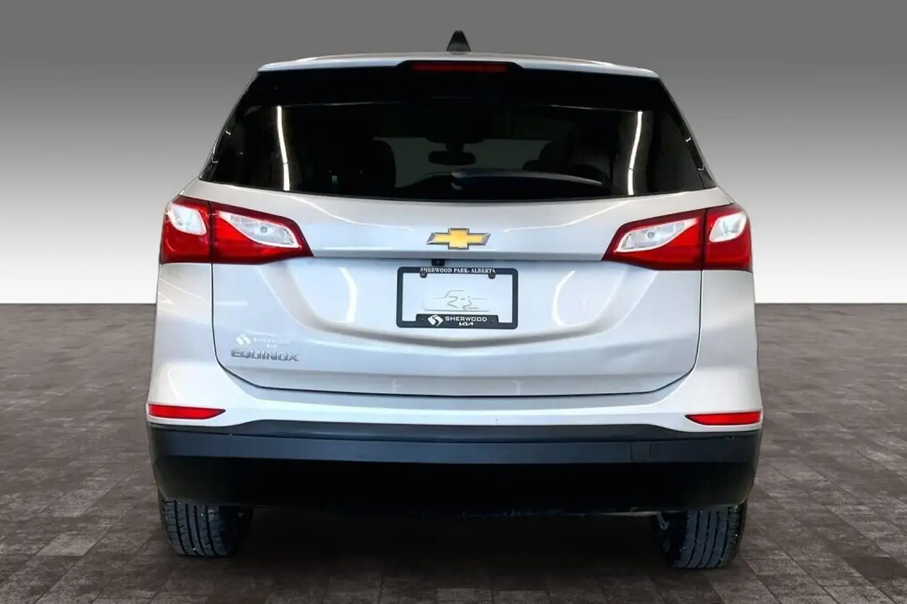 Chevrolet Equinox снимка Chevrolet Equinox
