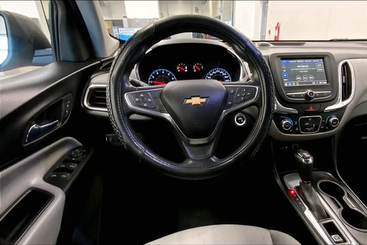 Chevrolet Equinox снимка Chevrolet Equinox