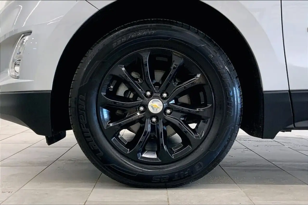 Chevrolet Equinox снимка Chevrolet Equinox