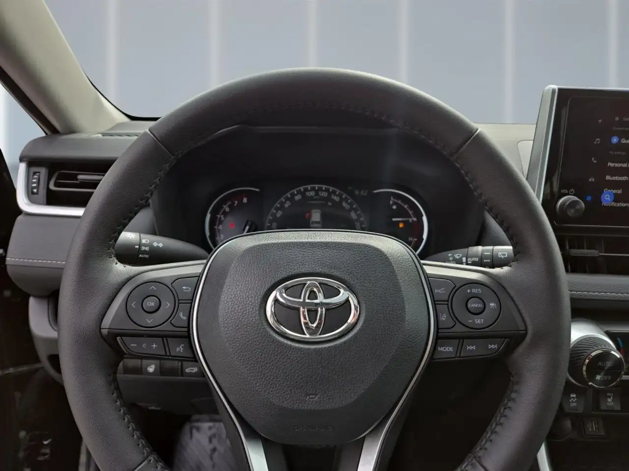 Toyota RAV 4 photo Toyota RAV 4
