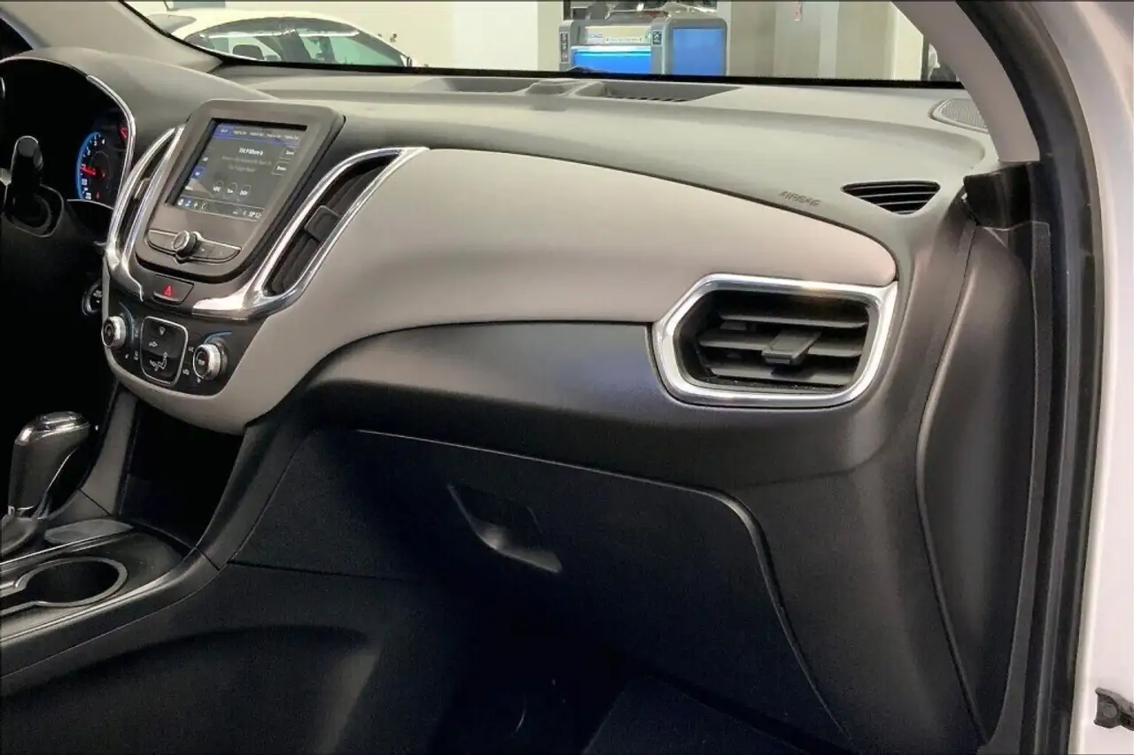 Chevrolet Equinox снимка Chevrolet Equinox