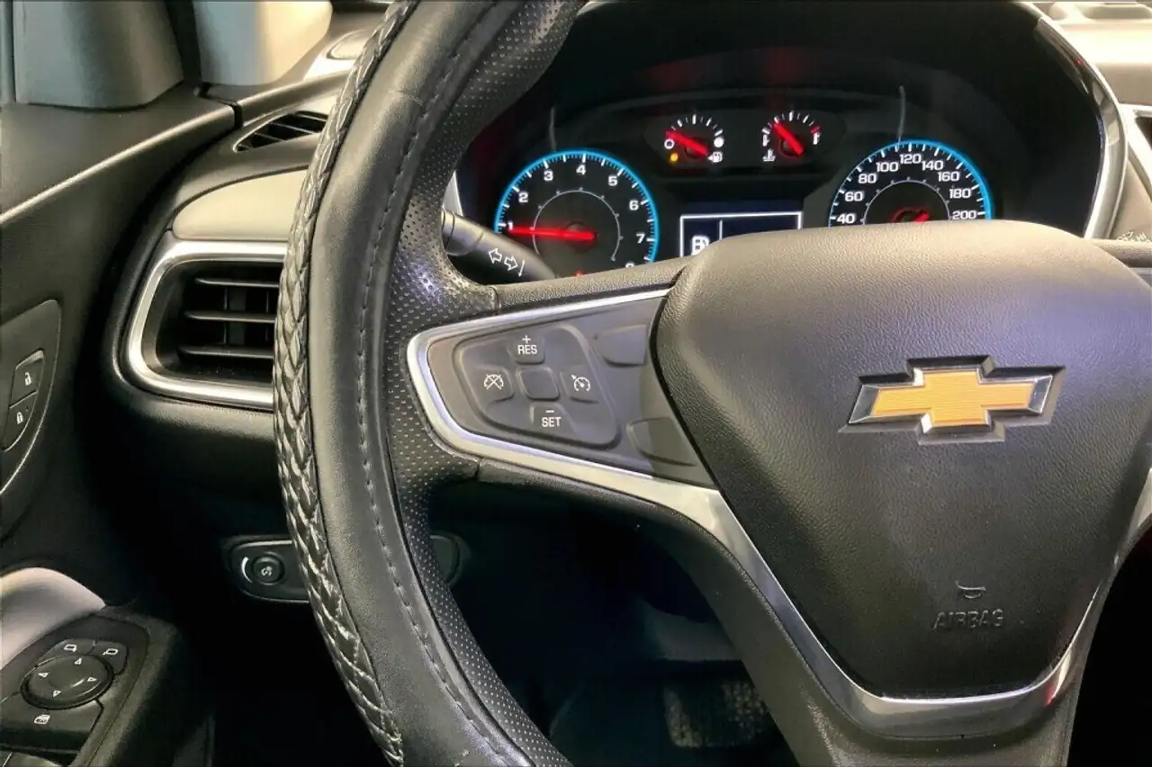 Chevrolet Equinox снимка Chevrolet Equinox