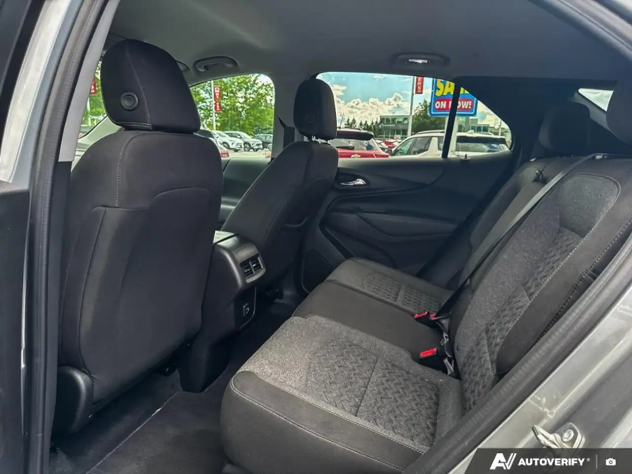 Chevrolet Equinox снимка Chevrolet Equinox