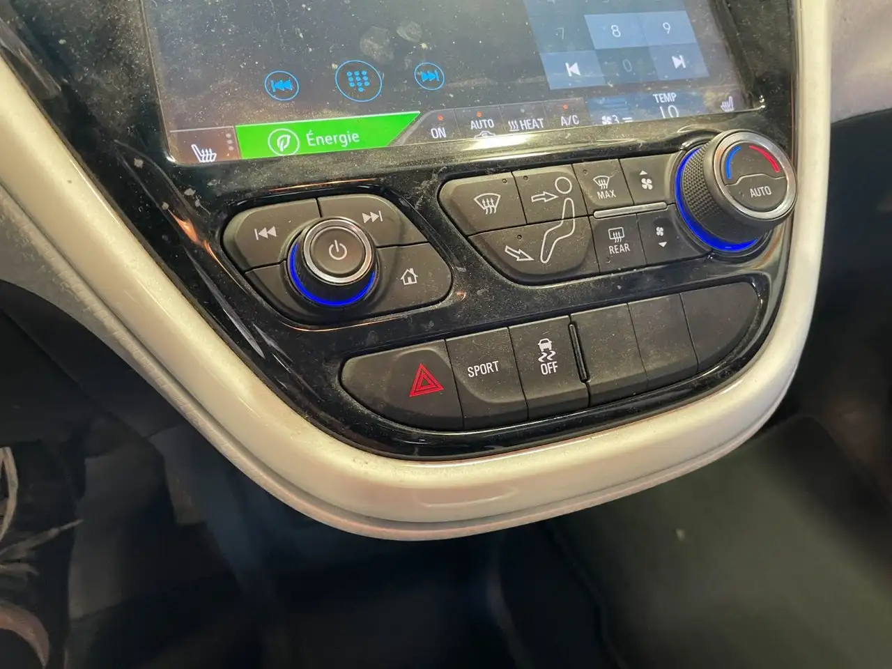 Chevrolet Bolt снимка Chevrolet Bolt