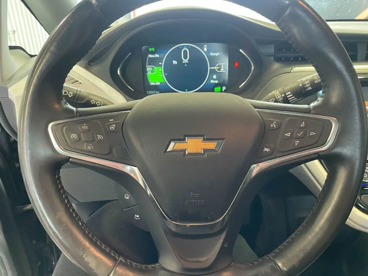 Chevrolet Bolt снимка Chevrolet Bolt
