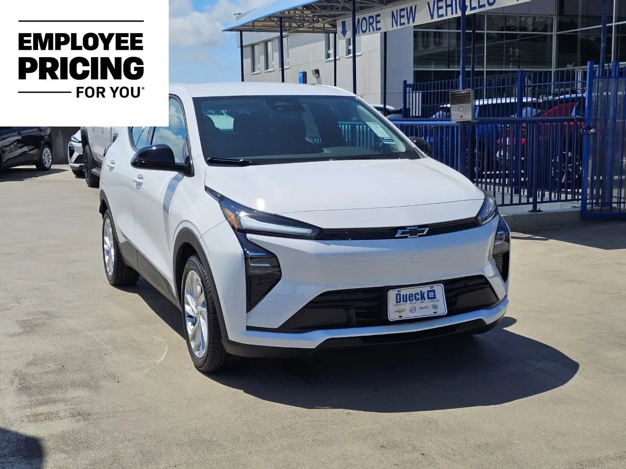 Chevrolet Bolt photo Chevrolet Bolt