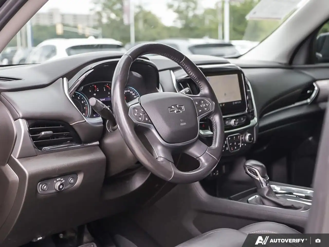 Chevrolet Traverse photo Chevrolet Traverse