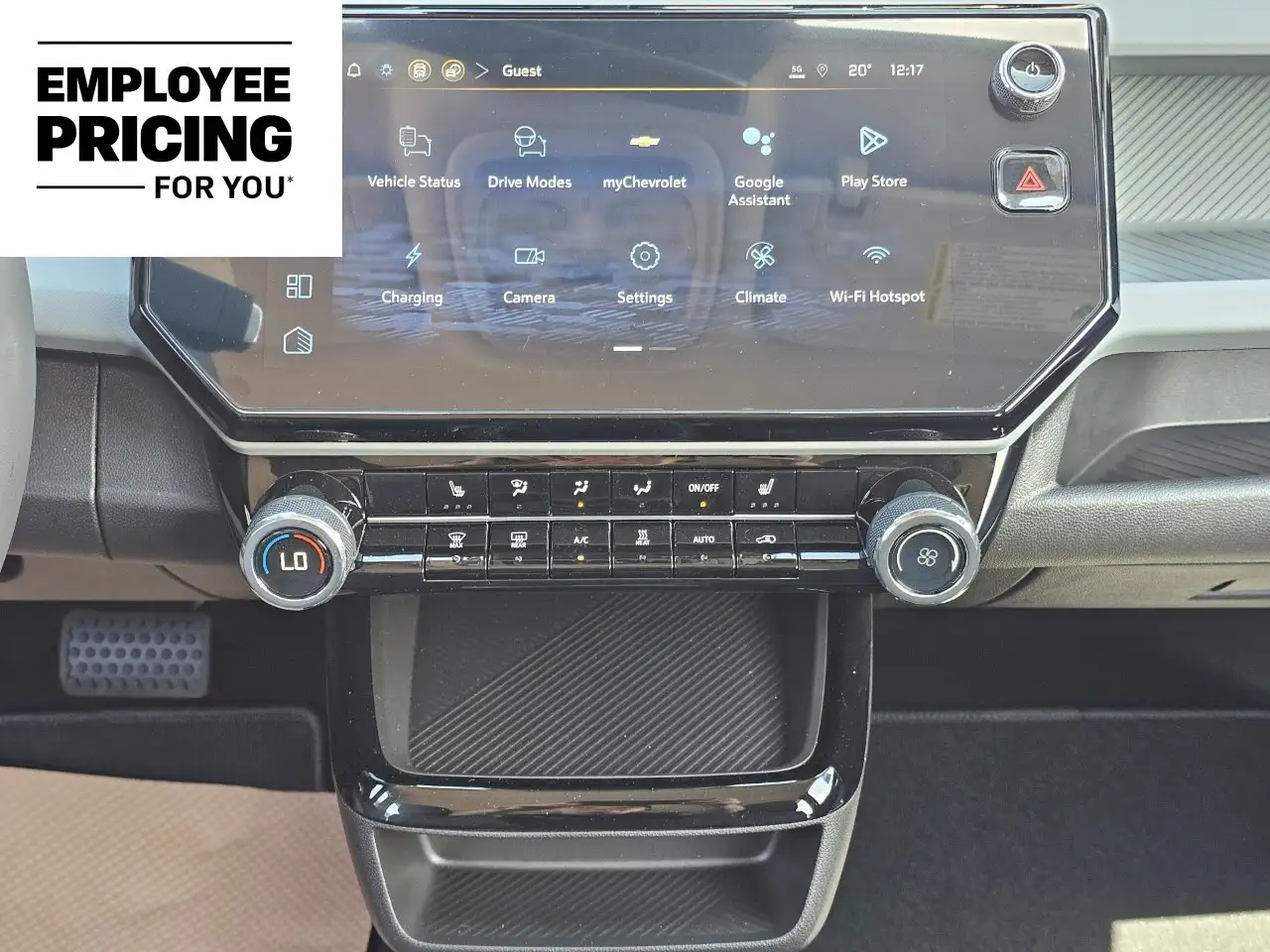 Chevrolet Bolt photo Chevrolet Bolt