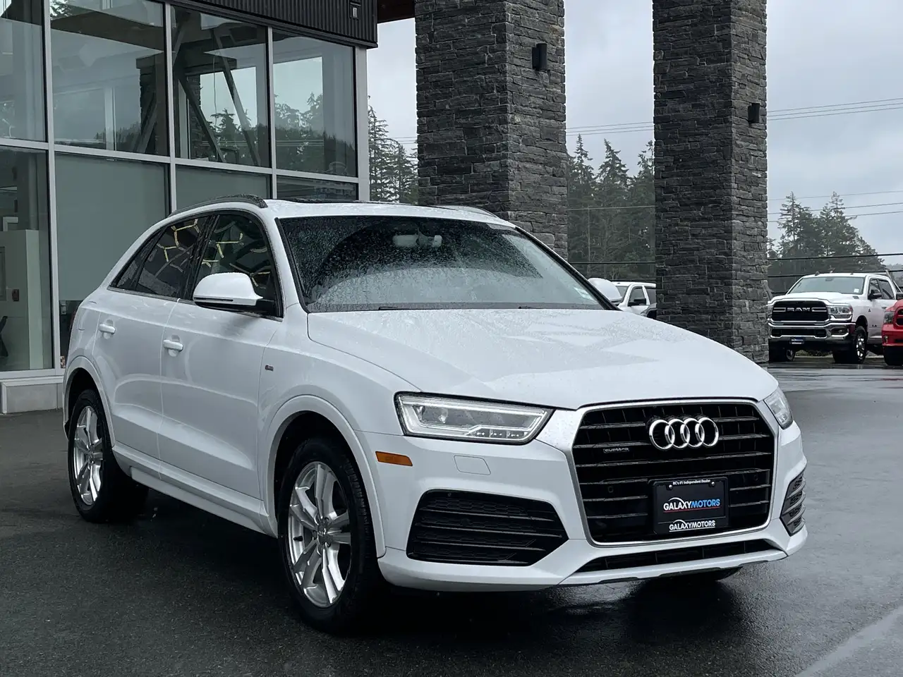 Audi Q3 fotografie Audi Q3