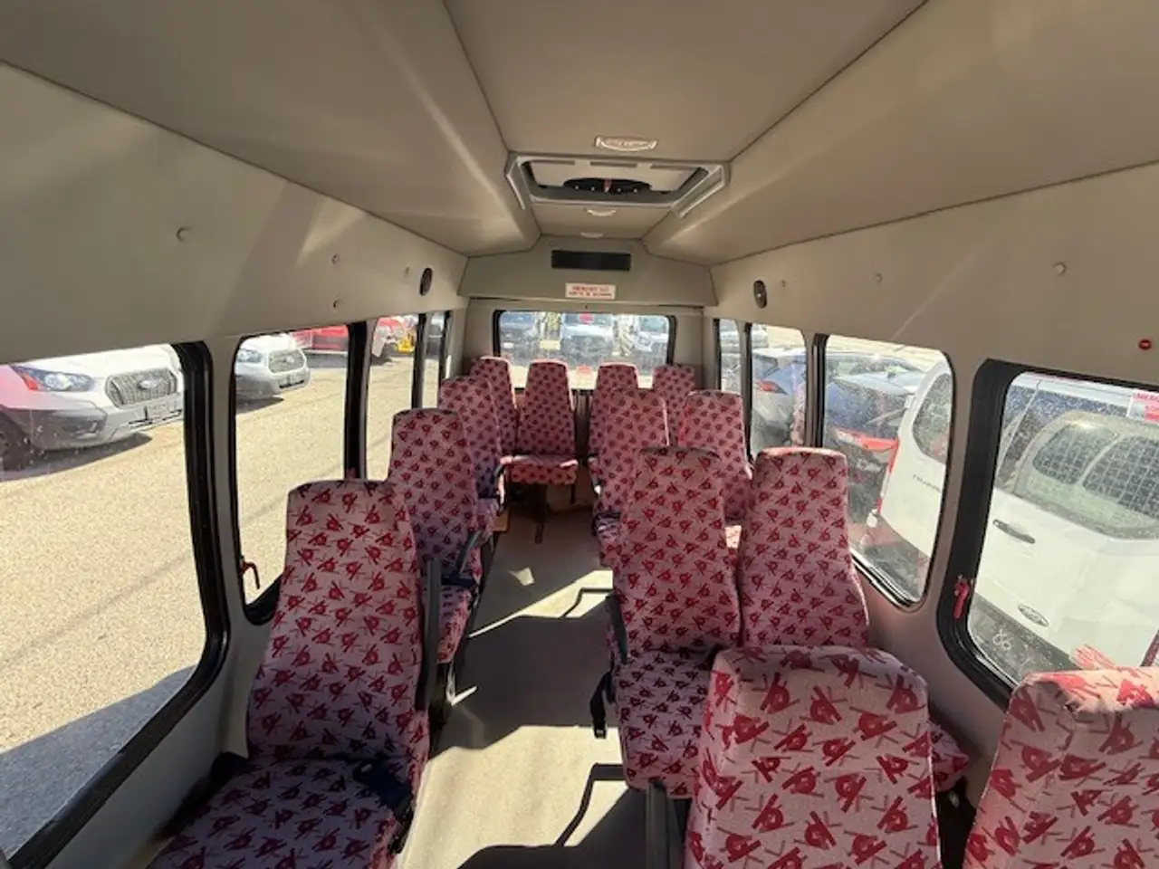 Ford Econoline снимка Ford Econoline