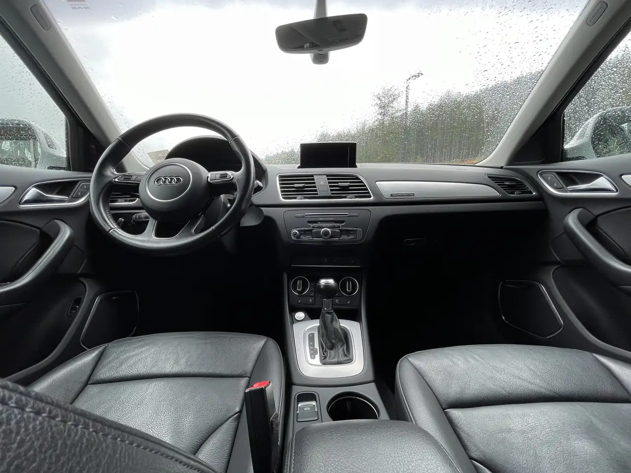Audi Q3 fotografie Audi Q3