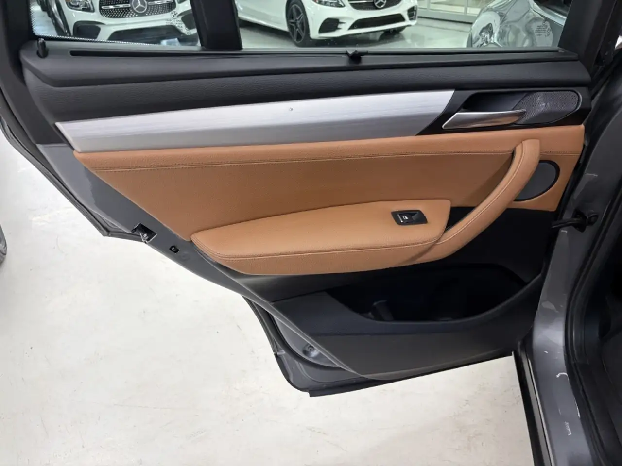 BMW X3 снимка BMW X3