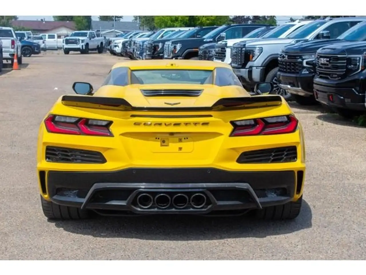 Chevrolet Corvette снимка Chevrolet Corvette