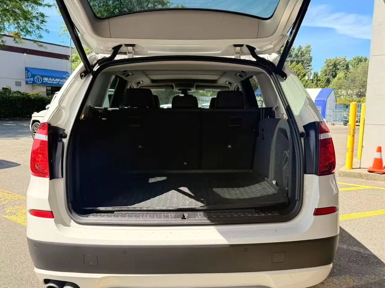 BMW X3 photo BMW X3